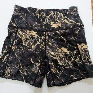 Constantly Varied Gear CVG Women's Shorts size small in good used condition. 5"